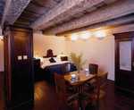 THE IRON GATE HOTEL*****